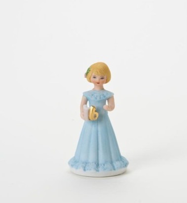 Growing Up Girls Blonde Age 6