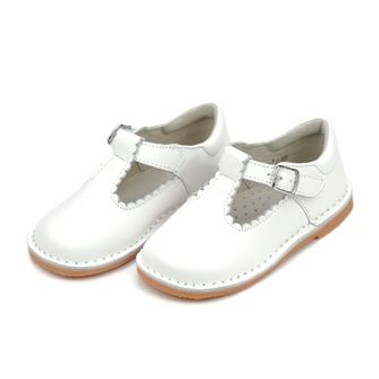 Selina White Scalloped Size 2 Youth LAmour Shoes