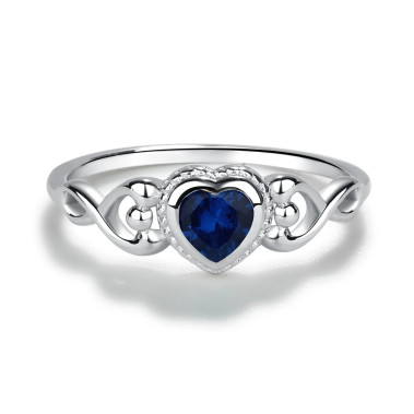 "Size 4 Heart Ring with September Birthstone – A Token of Cherished Moments"