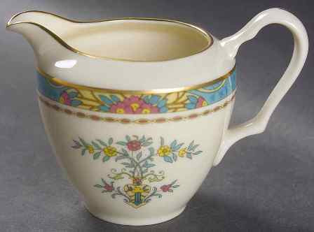 Blue Tree Creamer