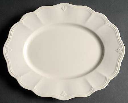 Casual Elegance Medium Oval Platter