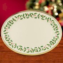 Holiday Medium Oval Platter - Lenox