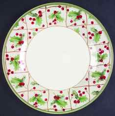 Holiday Trellis Round Salad Plate