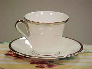 Solitaire White Cup and Saucer Lenox
