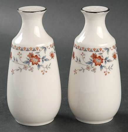 Adagio Salt and Pepper Shaker - Noritake
