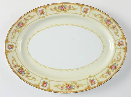 Allure Large Oval Platter - Noritake