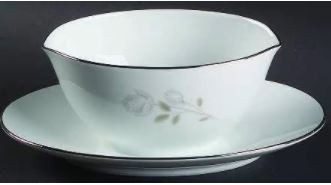 Altadena Gravy Boat and Stand