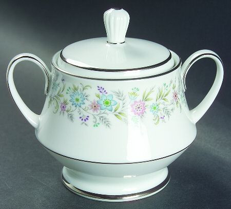 Blythe Sugar and Lid