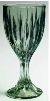 Entree Green Water Goblet