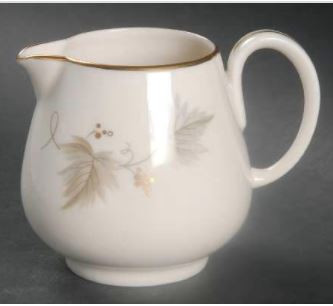 Fantasia Old Creamer - Noritake
