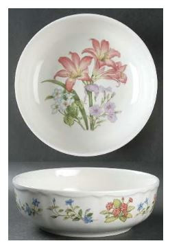 Gourmet Garden Round Vegetable or Serving Bowl