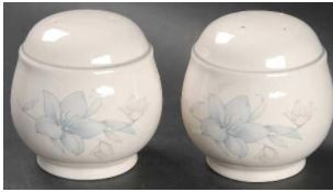 Kerry Spring Salt and Pepper Shaker - Noritake