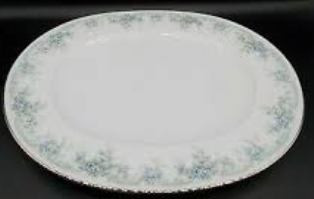 Limerick Medium Oval Platter - Noritake