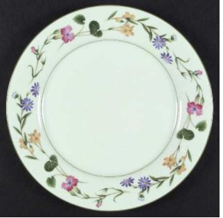 Meadowcrest Dinner Plate