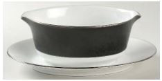 Mirano Gravy Boat and Stand