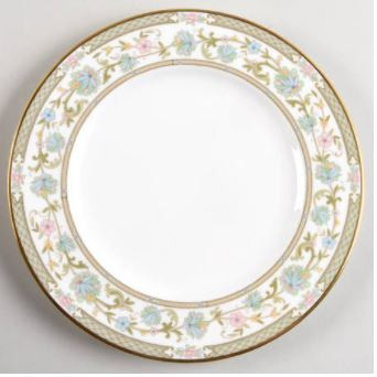 Sakura Round Salad Plate