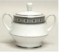 Segovia Sugar and Lid