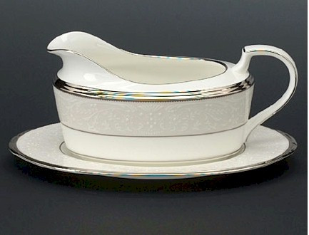Silver Palace Gravy Boat and Stand