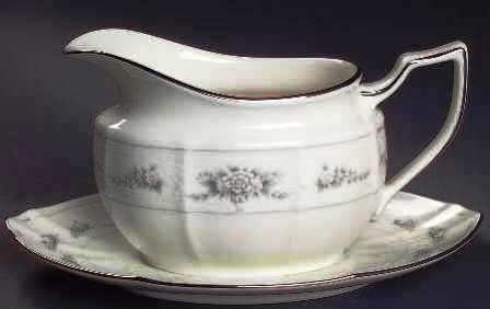 Southern Lace Gravy Boat and Stand - Noritake