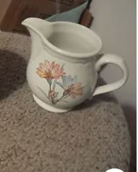 Springlike Creamer