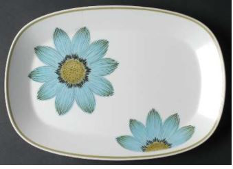 Up Sa Daisy Medium Oval Platter-Noritake