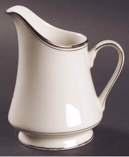 Belair Creamer