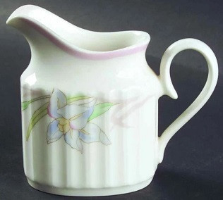 Pink Melody Creamer