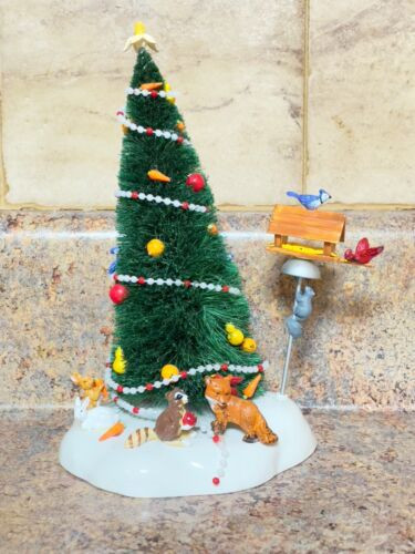 Village Accessories - Christmas In The Forest