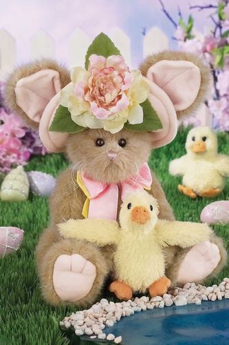 Anita Quaker Bearington Bunny Collection