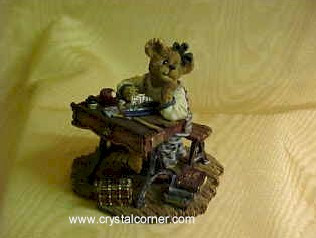 Amy B Bearsdale ..Lunch  Retired Boyds Bears