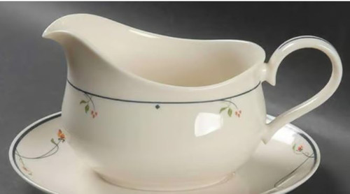 Ariana Gravy Boat Only - Gorham