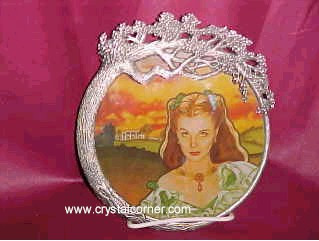 Scarlett Radiance    Closed