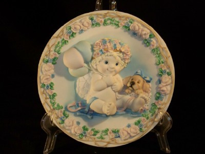 The Best Gift Of All  Plate  Dreamsicles Retired