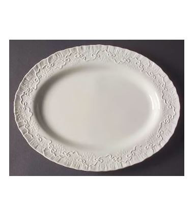 Claire Medium Oval Platter - Wedgwood