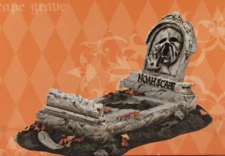 Noah Scape Grave Halloween