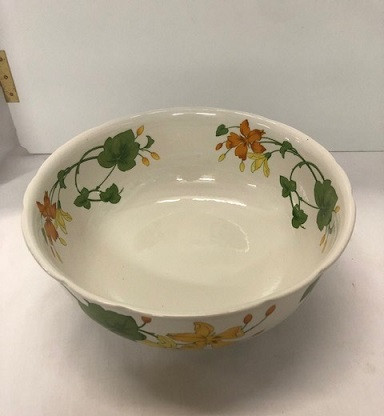 Geranium Round Vegetable or Serving Bowl