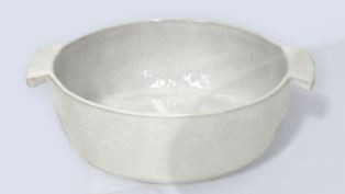 Cozina Reactive White Round Baker