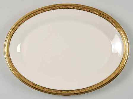 Aristocrat Medium Oval Platter