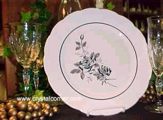 Ebony Rose Dinner Plate