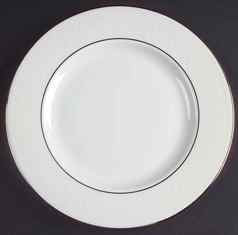 Hannah Platinum Round Salad Plate