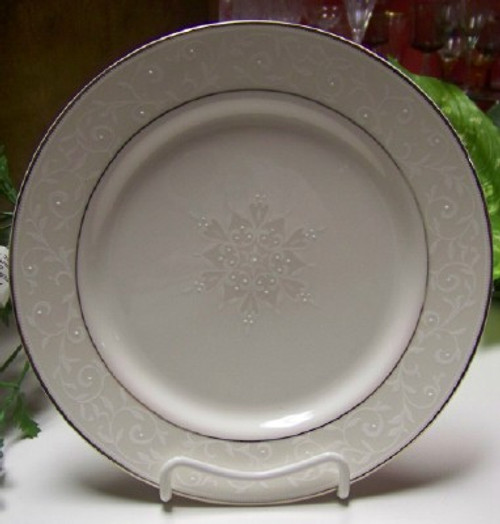Opal Innocence Lenox Seasonal Dessert Plate Opal Innocence Lenox Seasonal Dessert Plate