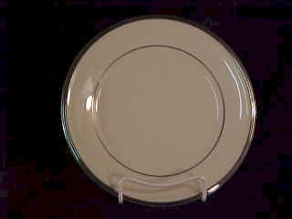 Solitaire Round Salad Plate