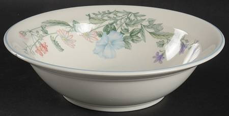 Abbotswood Round Vegetable or Serving Bowl