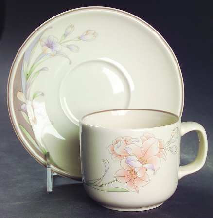 Aventura Cup and Saucer