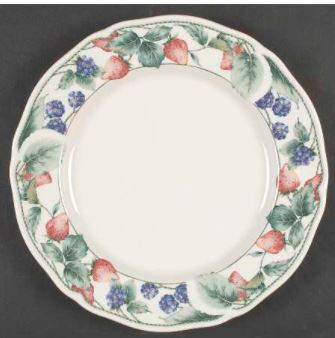 Berryvine Dinner Plate