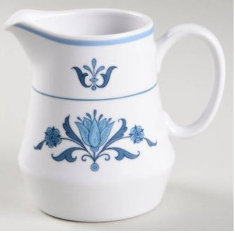 Blue Haven Creamer