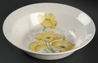 Buttercup Round Vegetable or Serving Bowl