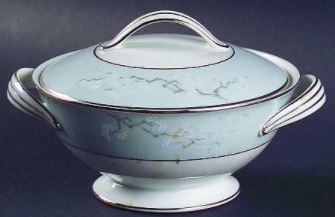 Cathay Sugar and Lid