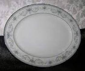 Colburn Medium Oval Platter
