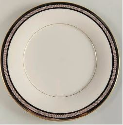 Kings Guard Dinner Plate